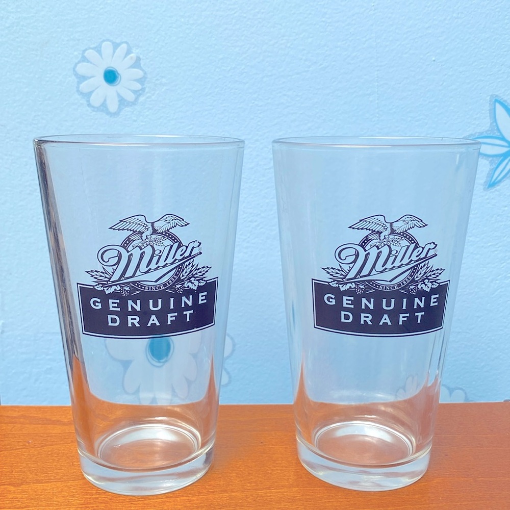 Vintage Frederick Miller Genuine Draft Beer Glasses Lot Of 2 With Black Graphic!